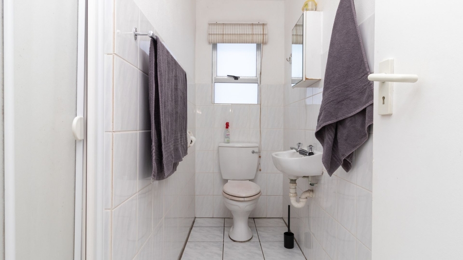 To Let 3 Bedroom Property for Rent in Hermanus Beach Club Western Cape